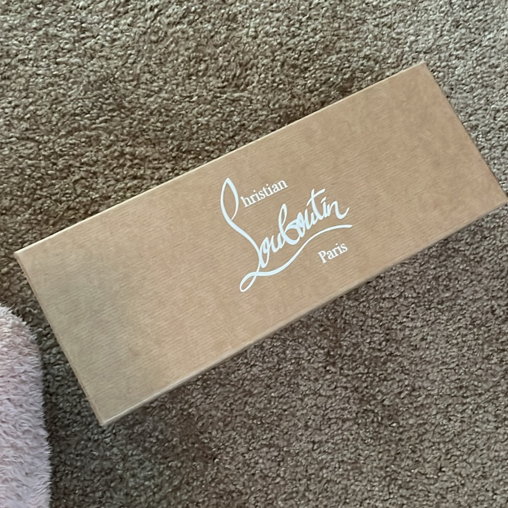 Christian Louboutin Super Loubi Flip Flops - Picture 5 of 6